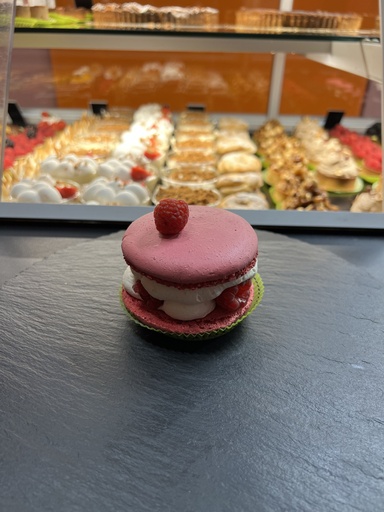 Macaron au framboise