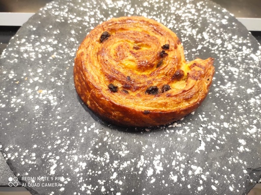 Pain au raisin 